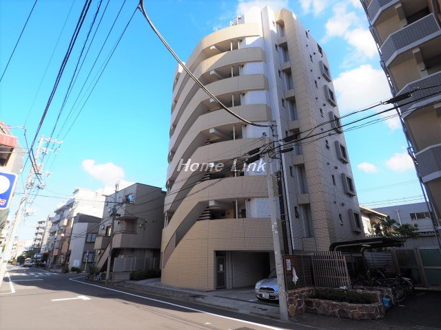 ラグラース板橋区役所前