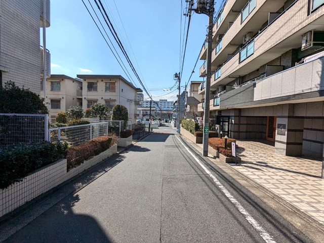 前面道路です。