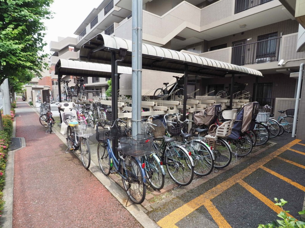 ソフィア常盤台自転車置場